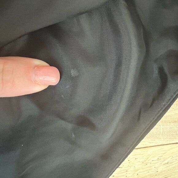 Maggie London Sheath Dress Black 10 Embroidered Lined Classic Tribal Business - Picture 10 of 14